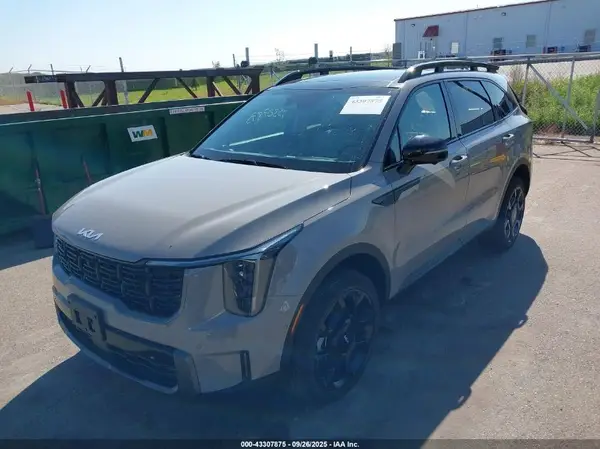 5XYRKDJF6RG308549 2024 KIA SORENTO - Image 2