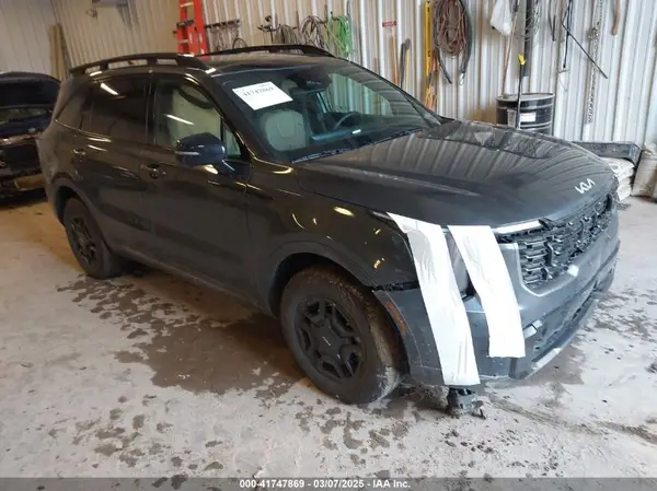 5XYRKDJF7RG288358 2024 KIA SORENTO - Image 1