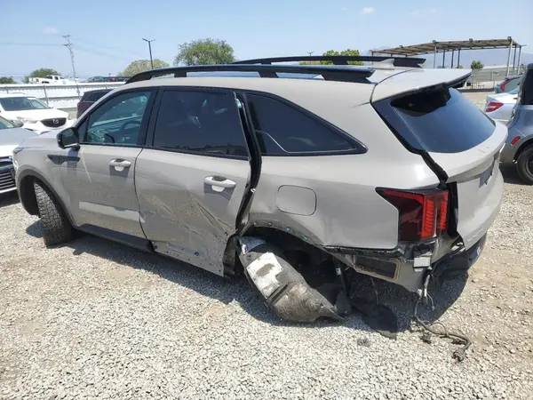 5XYRKDJF8RG252856 2024 KIA SORENTO - Image 2