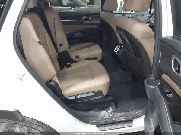 5XYRKDJF8RG289552 2024 KIA SORENTO - Image 8