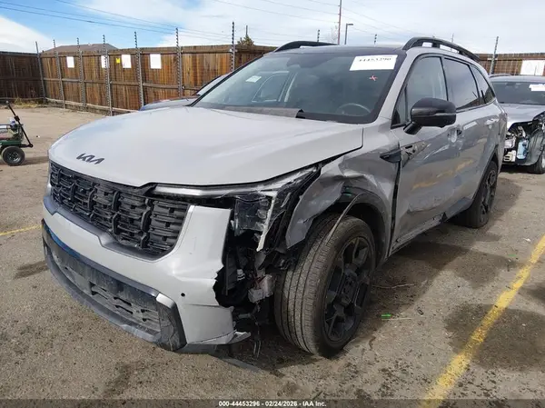 5XYRKDJF8SG315864 2025 KIA SORENTO - Image 2