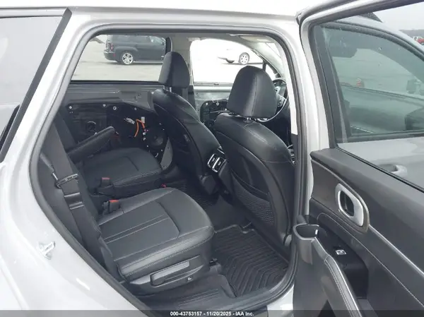 5XYRKDJF8SG389995 2025 KIA SORENTO - Image 8