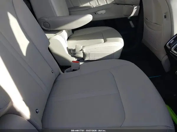 5XYRKDJF9SG349151 2025 KIA SORENTO - Image 8