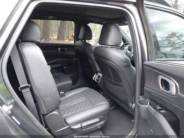 5XYRKDJFXRG254186 2024 KIA SORENTO - Image 8