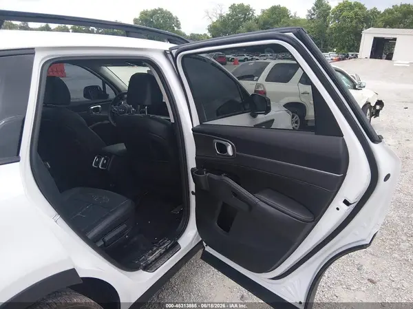 5XYRKDJFXRG290041 2024 KIA SORENTO - Image 8