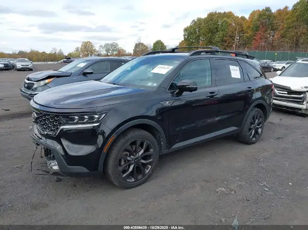 5XYRKDLF0MG015624 2021 KIA SORENTO - Image 2