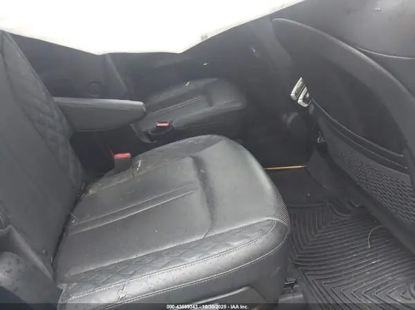 5XYRKDLF0MG018183 2021 KIA SORENTO - Image 8