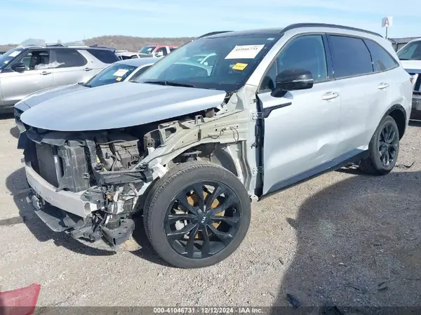 5XYRKDLF0MG046274 2021 KIA SORENTO - Image 2