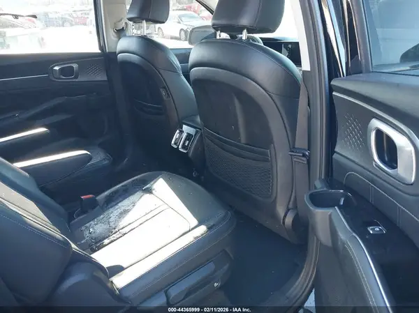 5XYRKDLF0MG053550 2021 KIA SORENTO - Image 8