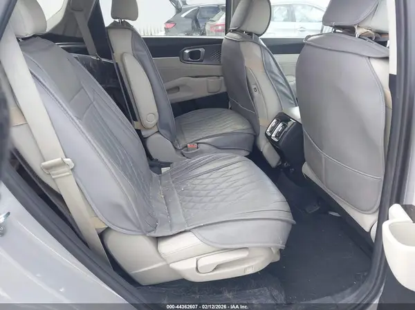 5XYRKDLF0NG080698 2022 KIA SORENTO - Image 8