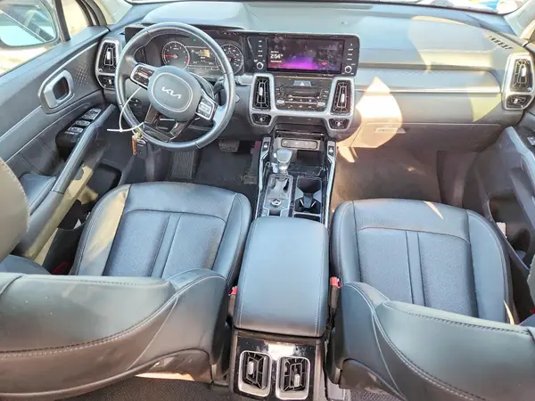 5XYRKDLF0NG118219 2022 KIA SORENTO - Image 8