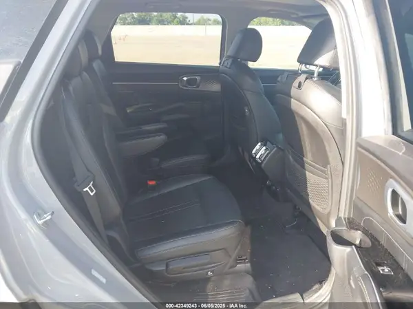 5XYRKDLF0NG130970 2022 KIA SORENTO - Image 8