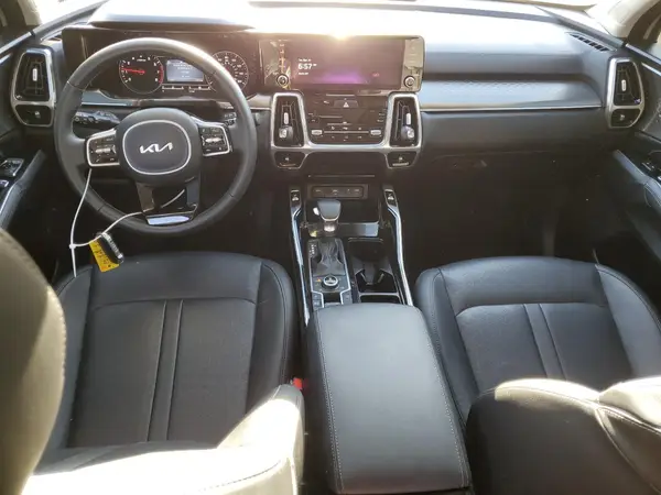 5XYRKDLF0NG136154 2022 KIA SORENTO - Image 8