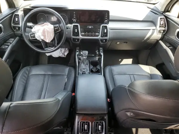 5XYRKDLF0NG138101 2022 KIA SORENTO - Image 8