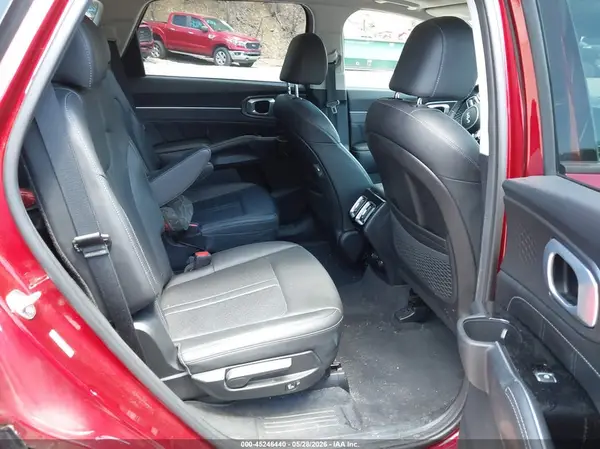 5XYRKDLF0PG175152 2023 KIA SORENTO - Image 8