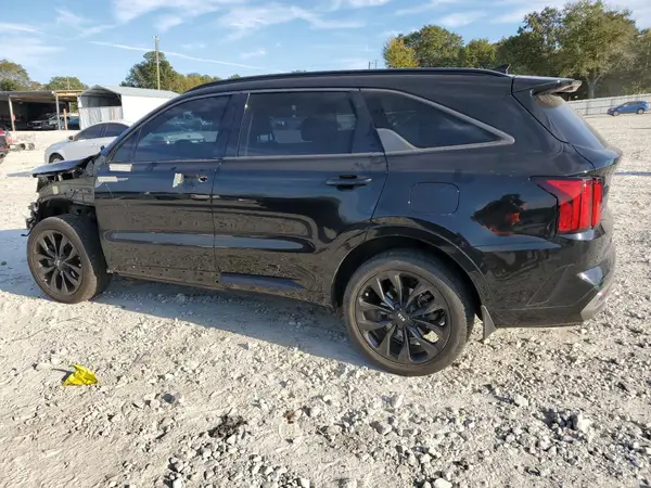 5XYRKDLF1MG045697 2021 KIA SORENTO - Image 2