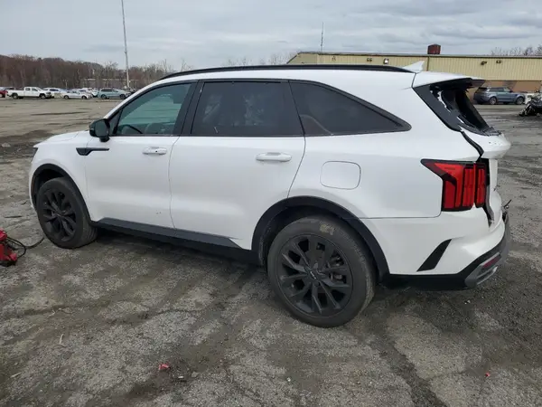 5XYRKDLF1NG076840 2022 KIA SORENTO - Image 2