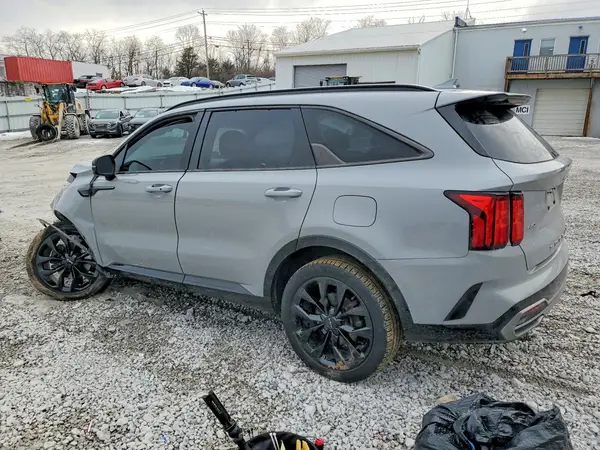 5XYRKDLF1NG118388 2022 KIA SORENTO - Image 2