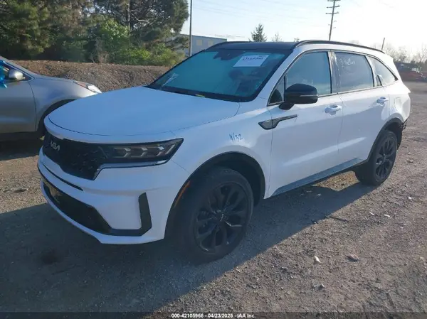 5XYRKDLF1PG202133 2023 KIA SORENTO - Image 2