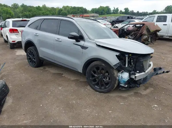 5XYRKDLF2NG119453 2022 KIA SORENTO - Image 1