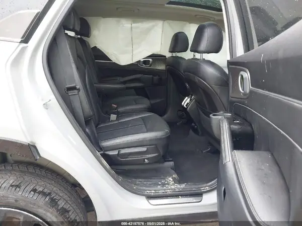 5XYRKDLF2NG119453 2022 KIA SORENTO - Image 8