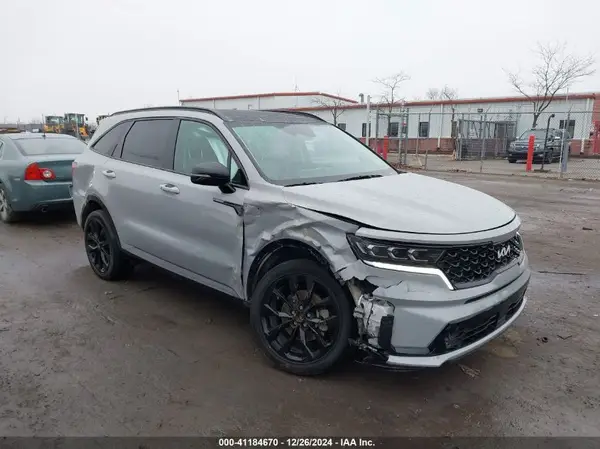 5XYRKDLF2NG132493 2022 KIA SORENTO - Image 1