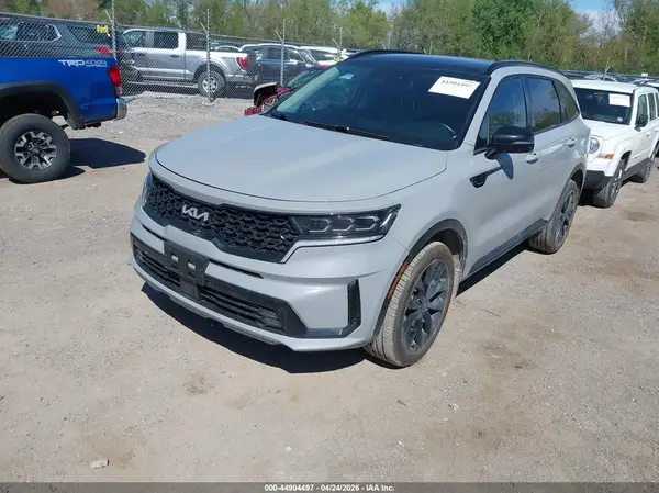 5XYRKDLF2NG136365 2022 KIA SORENTO - Image 2