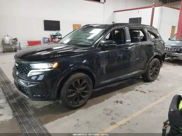 5XYRKDLF2NG159189 2022 KIA SORENTO - Image 2