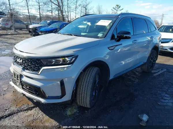 5XYRKDLF2PG191692 2023 KIA SORENTO - Image 2