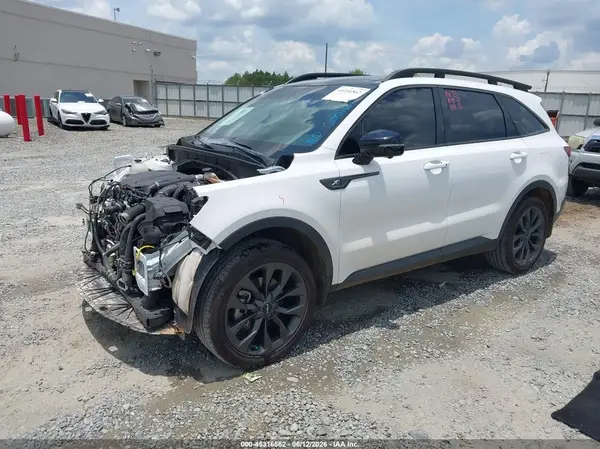 5XYRKDLF2PG216736 2023 KIA SORENTO - Image 2