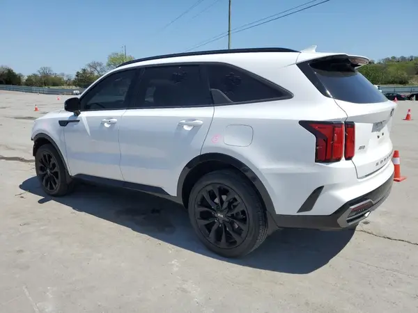 5XYRKDLF3MG023863 2021 KIA SORENTO - Image 2
