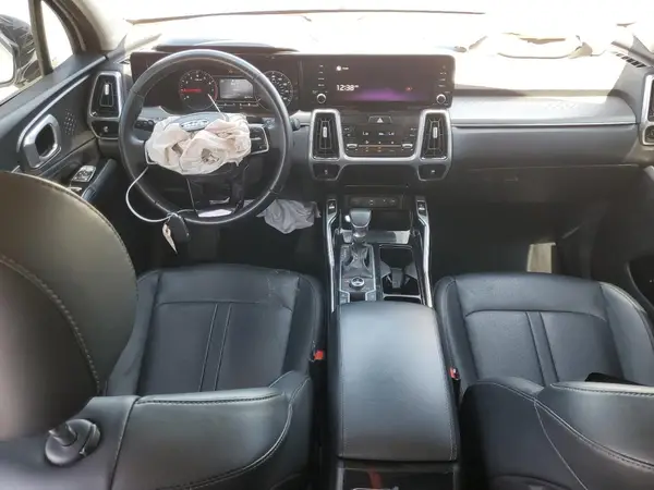 5XYRKDLF3MG023863 2021 KIA SORENTO - Image 8