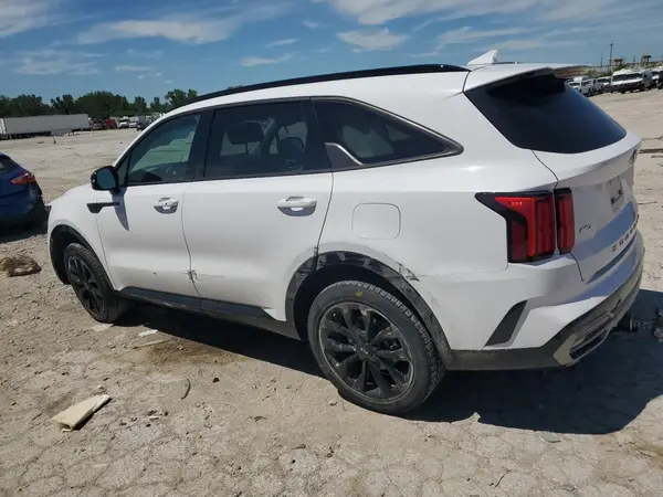 5XYRKDLF3MG058807 2021 KIA SORENTO - Image 2