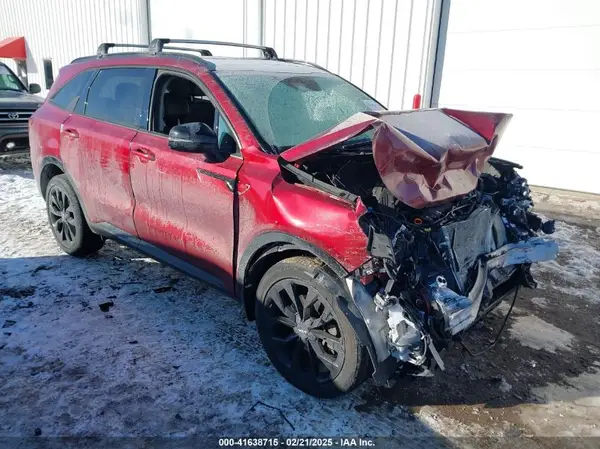 5XYRKDLF3NG121762 2022 KIA SORENTO - Image 1
