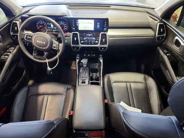 5XYRKDLF3NG142336 2022 KIA SORENTO - Image 8