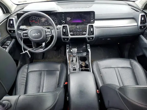 5XYRKDLF3NG154910 2022 KIA SORENTO - Image 8