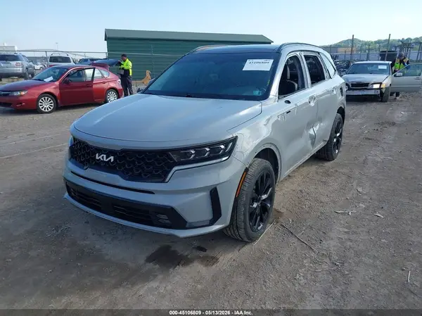 5XYRKDLF3PG162329 2023 KIA SORENTO - Image 2