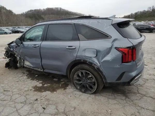 5XYRKDLF3PG169779 2023 KIA SORENTO - Image 2