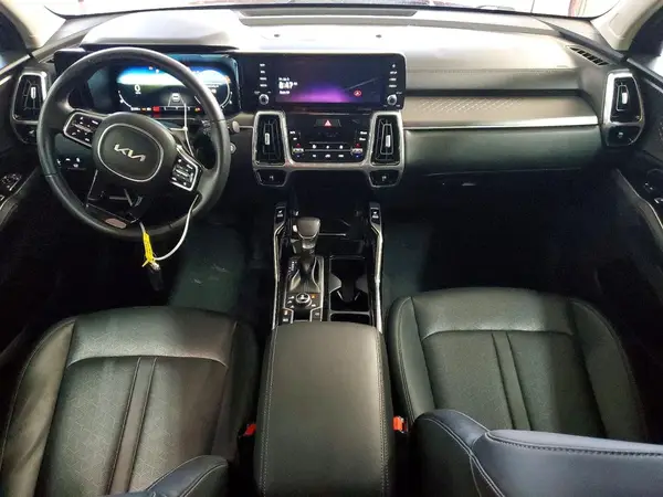 5XYRKDLF3PG183018 2023 KIA SORENTO - Image 8