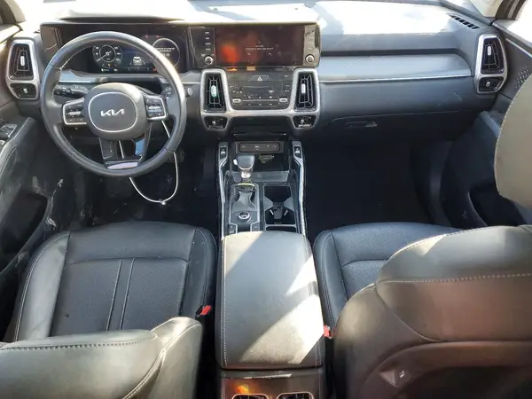 5XYRKDLF3PG186727 2023 KIA SORENTO - Image 8