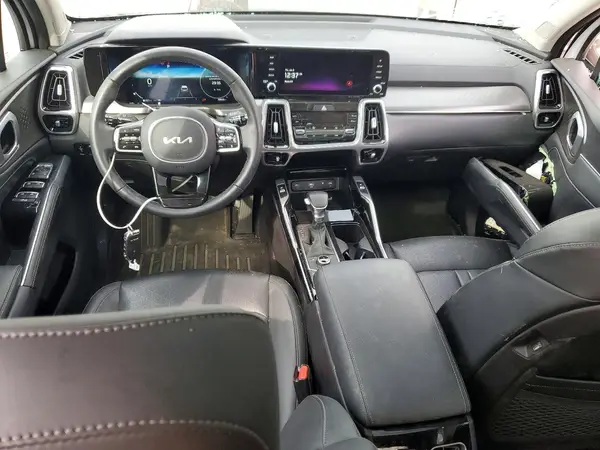 5XYRKDLF3PG228572 2023 KIA SORENTO - Image 8