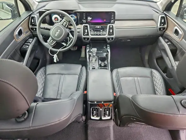 5XYRKDLF3PG237031 2023 KIA SORENTO - Image 8