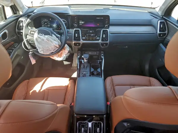 5XYRKDLF3PG237093 2023 KIA SORENTO - Image 8