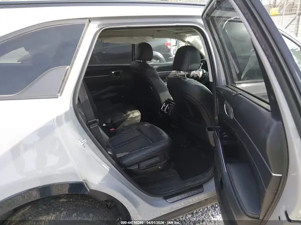 5XYRKDLF3PG252130 2023 KIA SORENTO - Image 8
