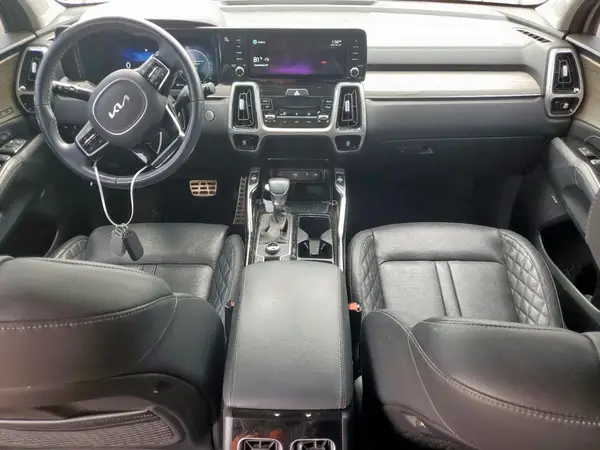 5XYRKDLF4NG070045 2022 KIA SORENTO - Image 8