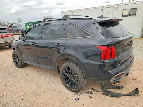 5XYRKDLF4NG118157 2022 KIA SORENTO - Image 2