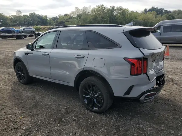 5XYRKDLF4NG134939 2022 KIA SORENTO - Image 2