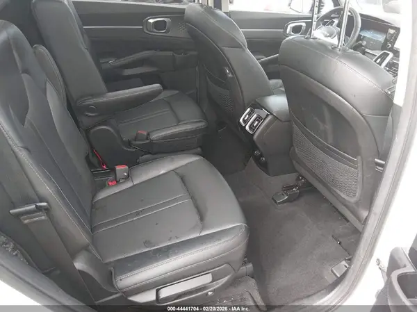5XYRKDLF4PG195873 2023 KIA SORENTO - Image 8