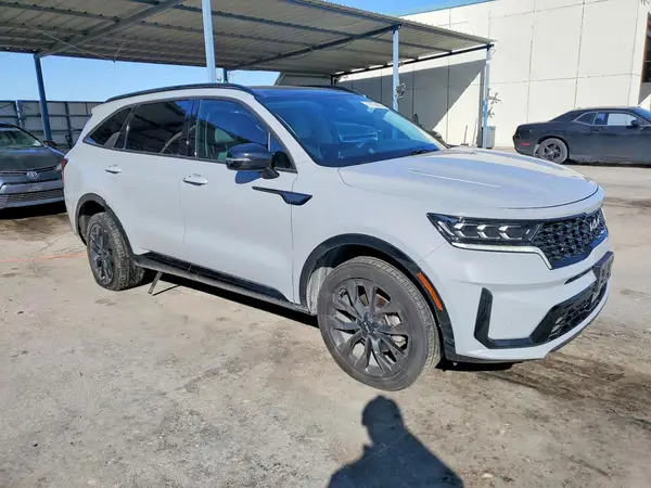2023 KIA SORENTO COPART lot 75110455 auction photo 4