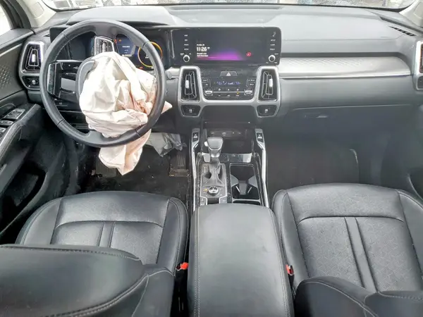 5XYRKDLF4PG243369 2023 KIA SORENTO - Image 8